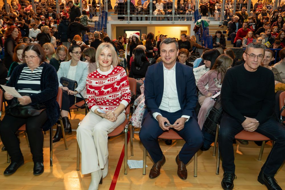 Image 5921863 (auto)