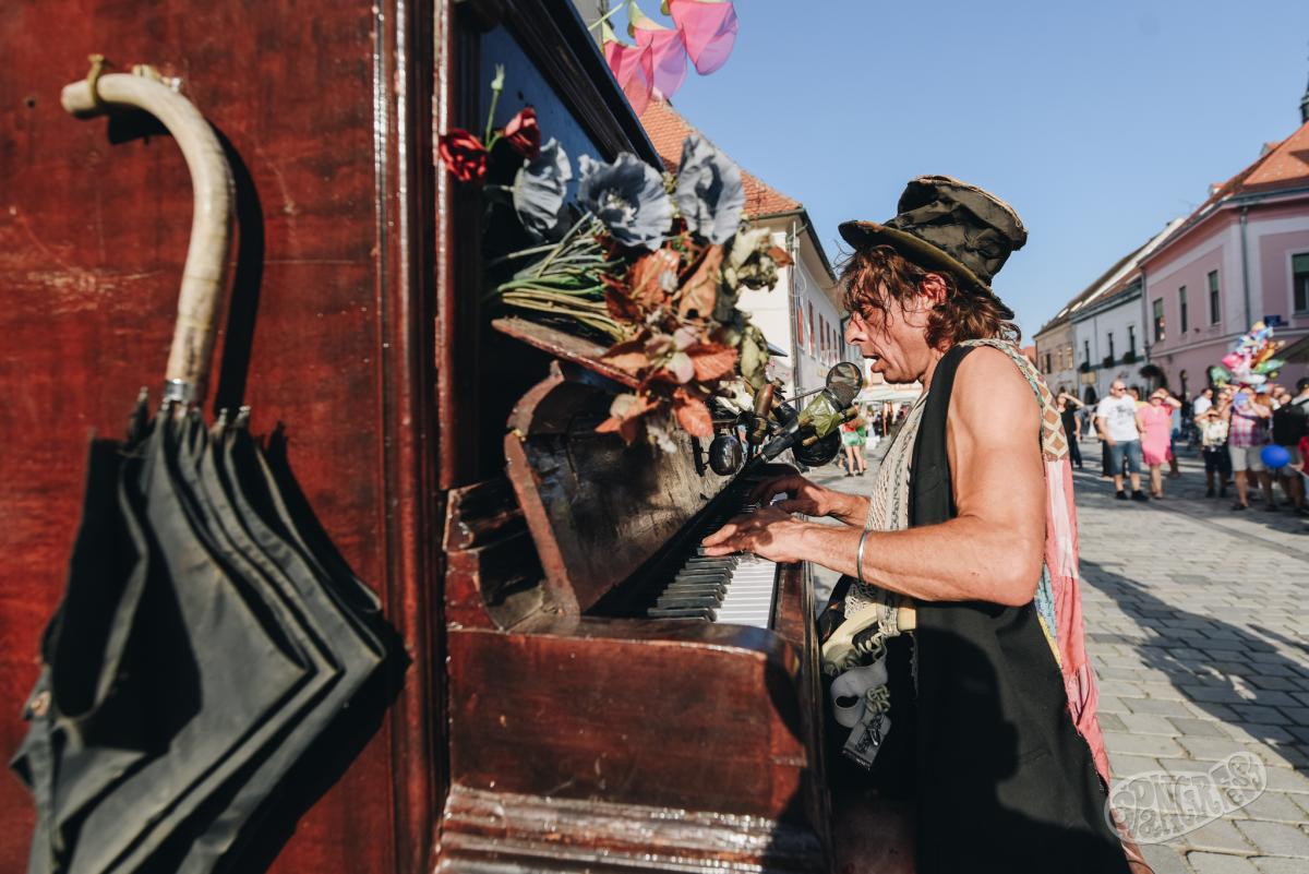 Image 5456008 (auto)