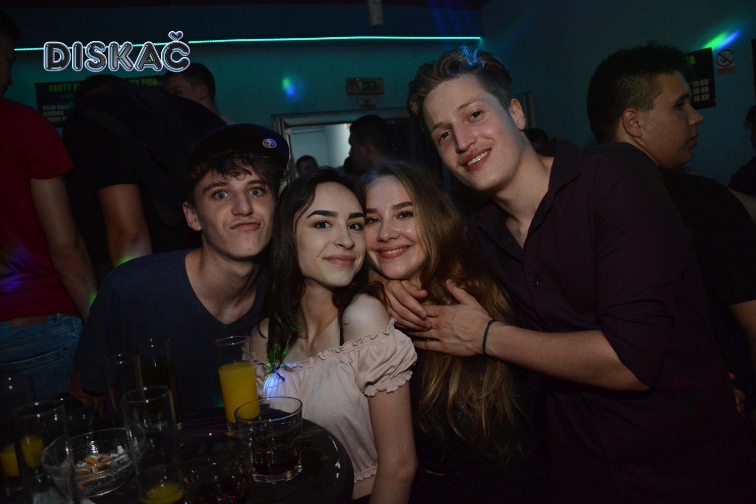 Image 3822939 (auto)