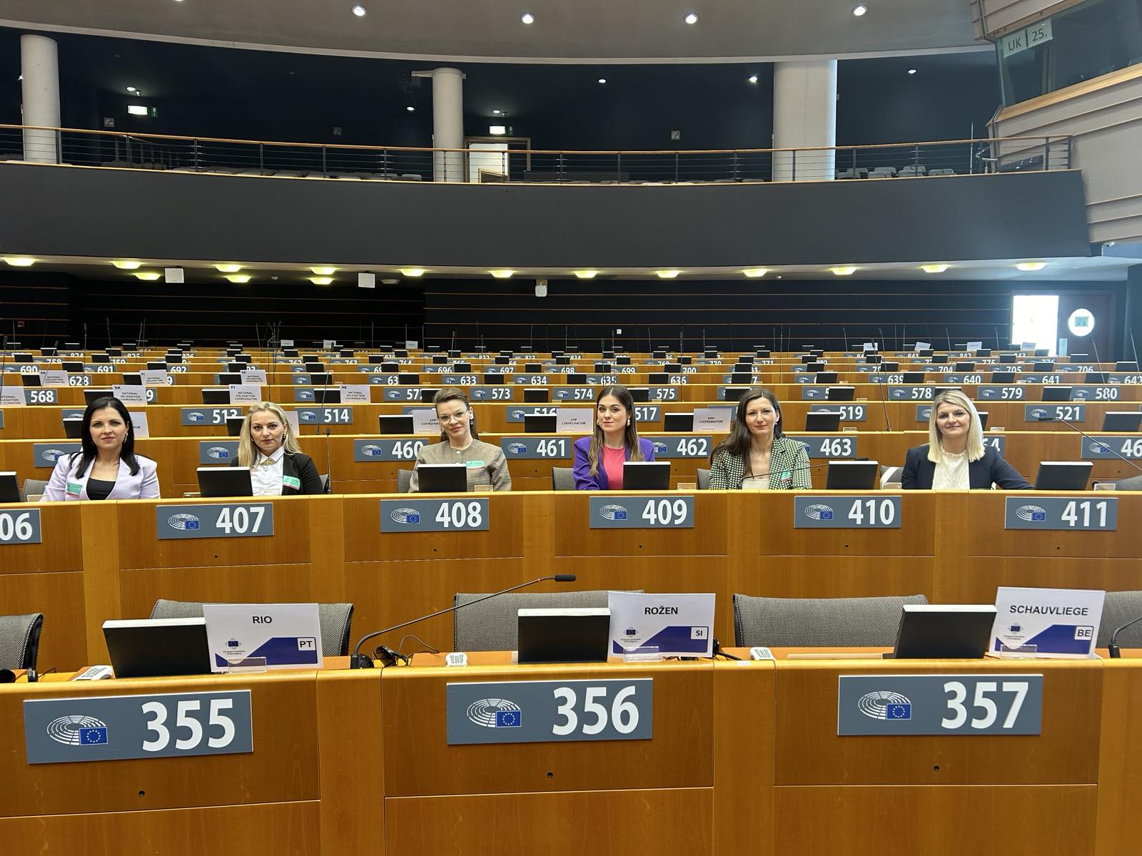 1729070282894 1729070282894