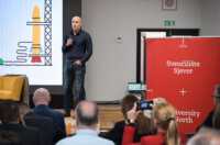 1745598667400 1745598667400