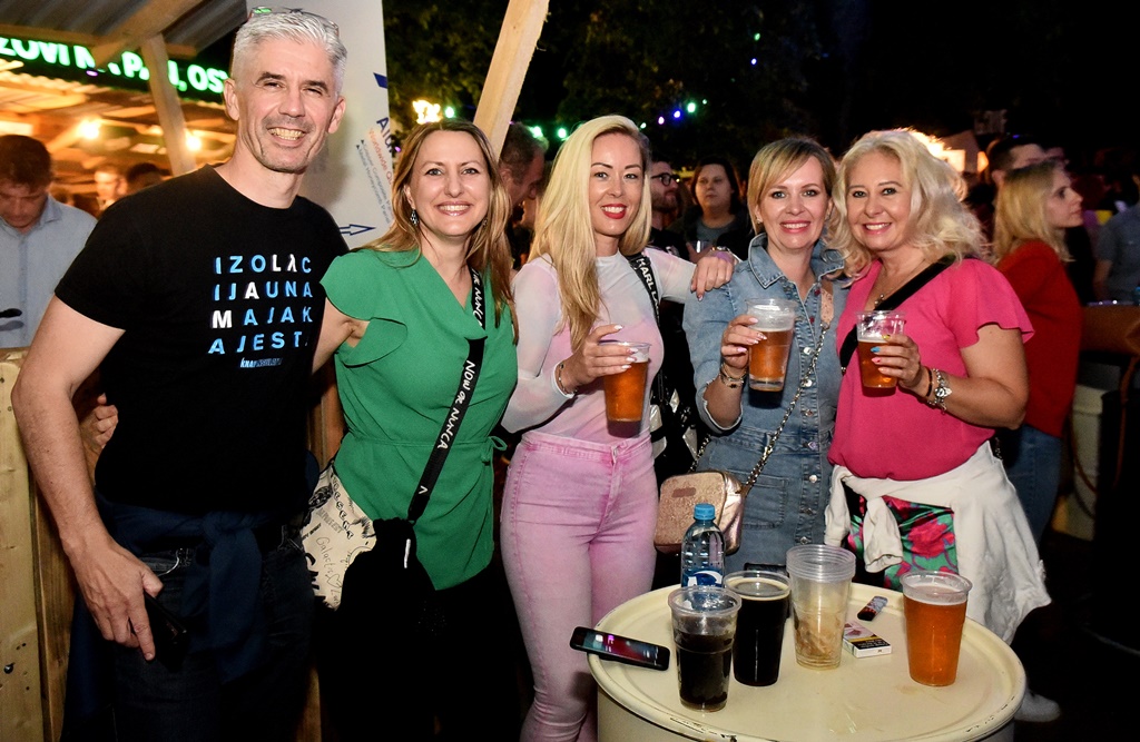 Biergarten subota 11.6.2022.