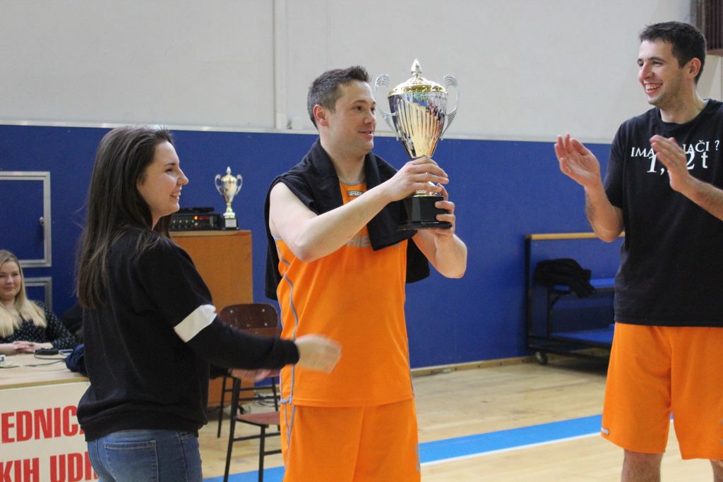 schiedelmedinaskrinja3473876