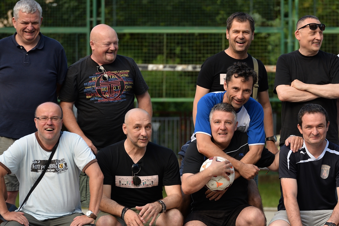 Crni i bijeli – mali nogomet