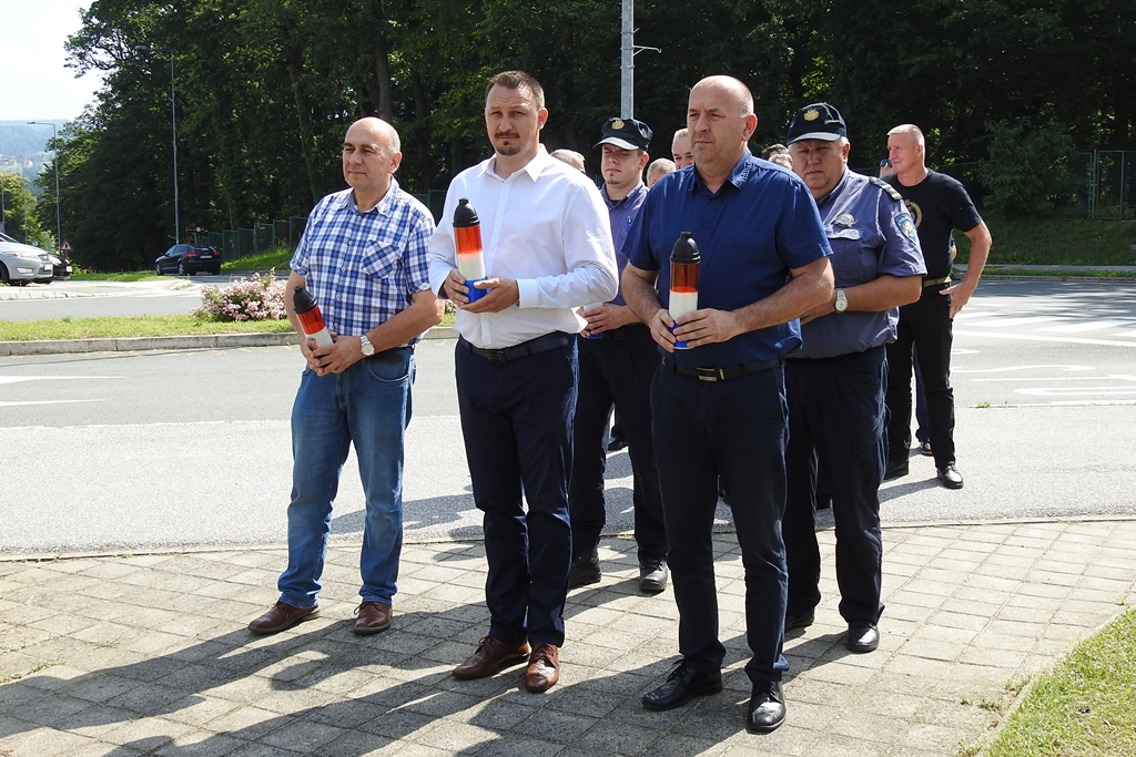 Image 3698113 (auto)