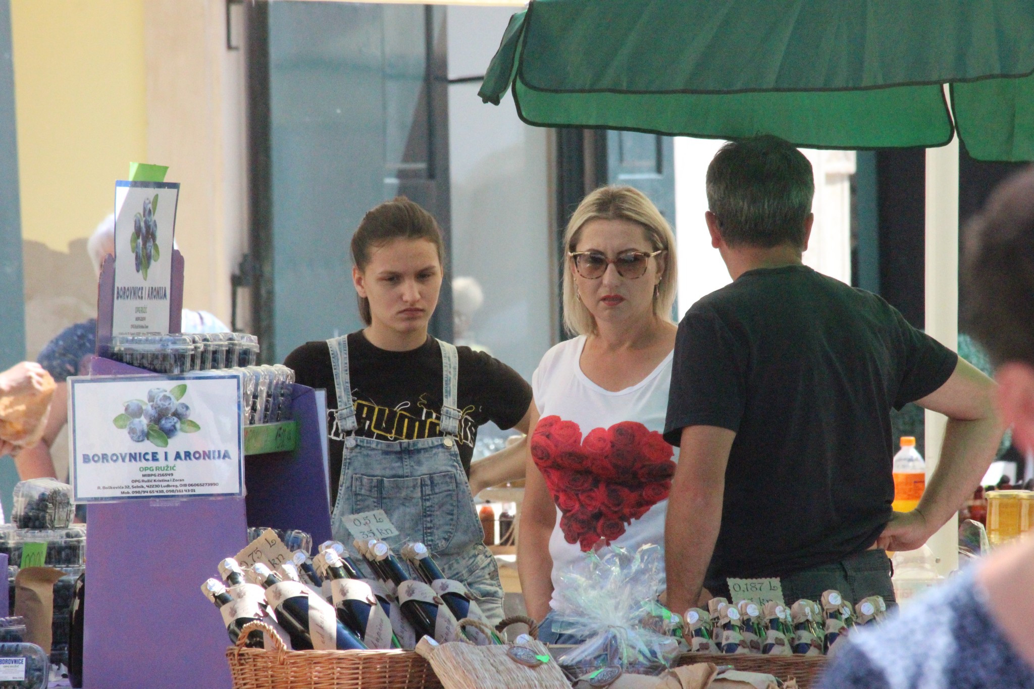 Image 3705067 (auto)