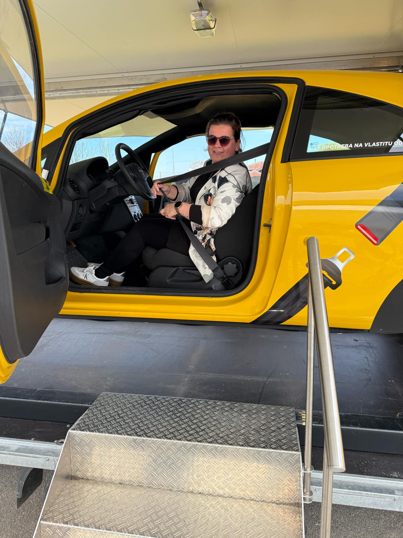 1c758ad9-9710-496b-92d1-64ffb45e908c 1c758ad9-9710-496b-92d1-64ffb45e908c