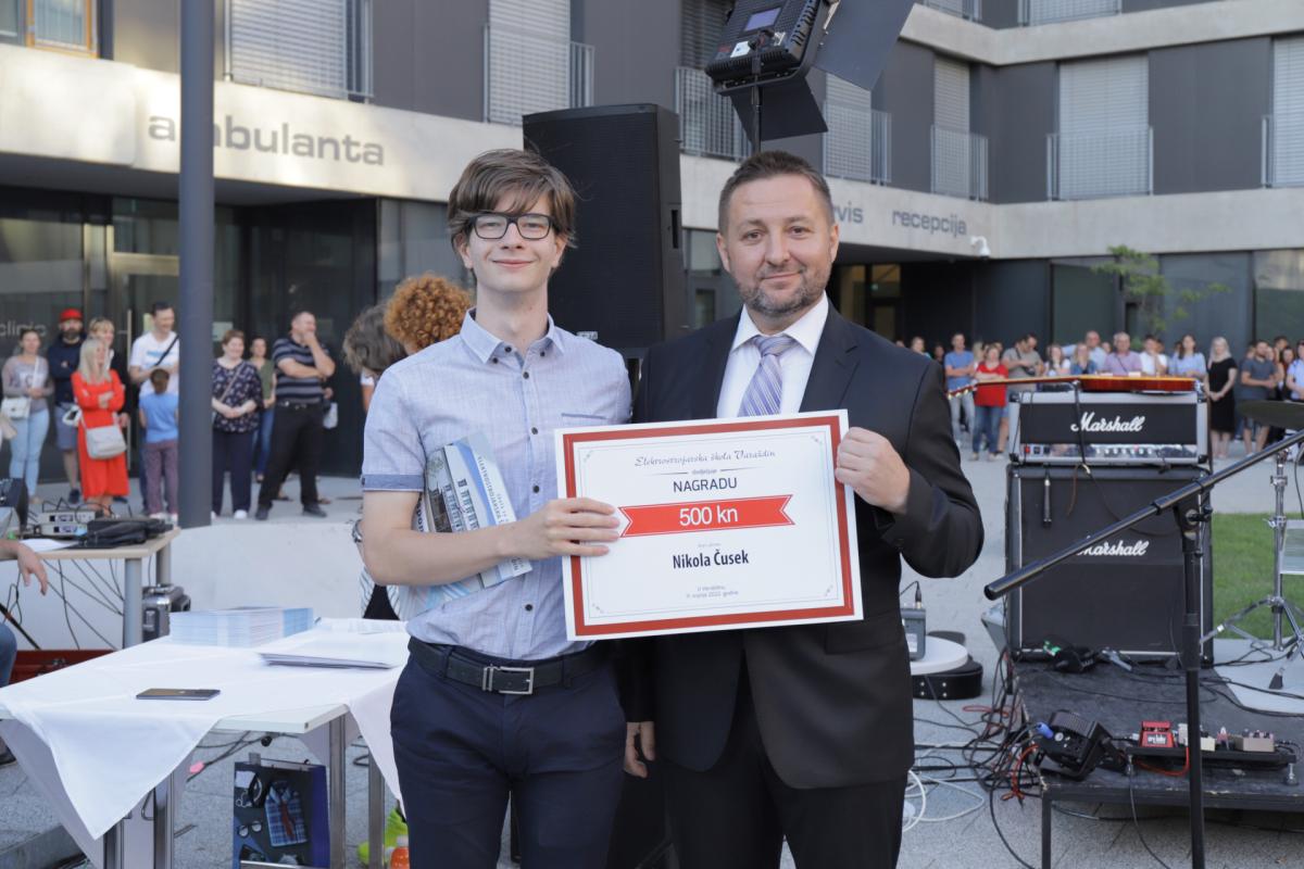 Image 5418878 (auto) Image 5418878 (auto)