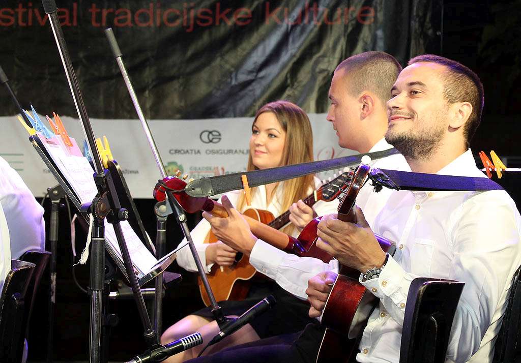 folkofonijadan120747575