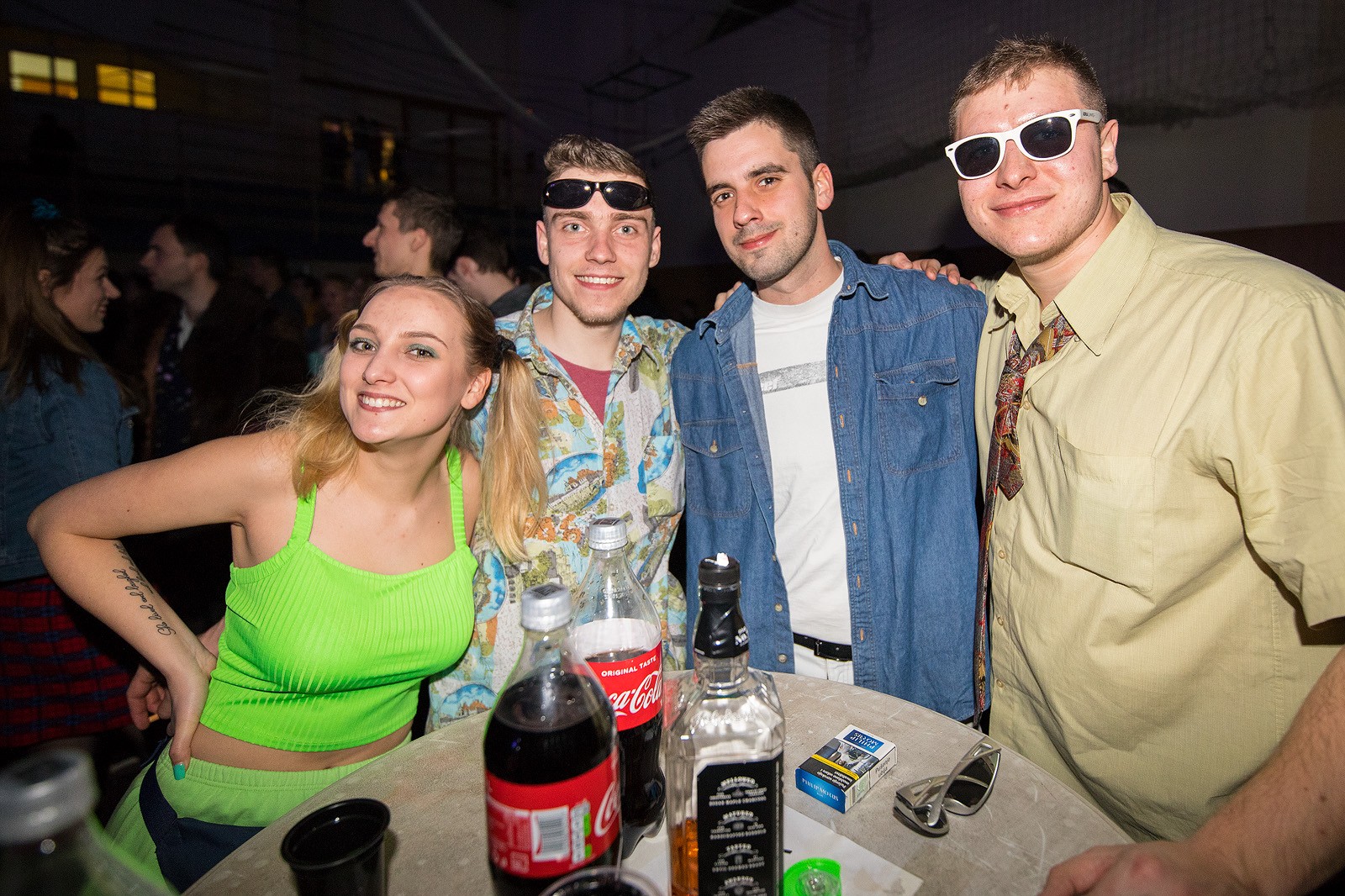 TRASH PARTY U PRELOGU Minea, Ivana Banfić i Ella napravile ludnicu na partyju!