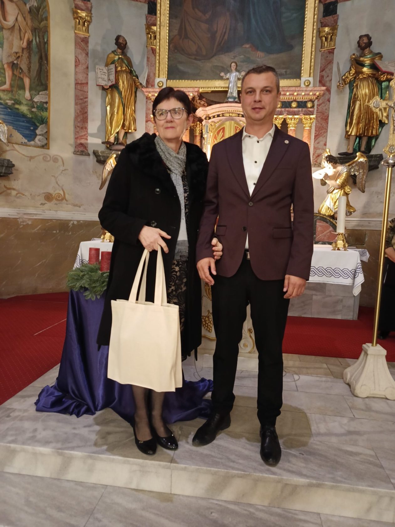 2004413d-53dd-405d-ab90-1313241c2444