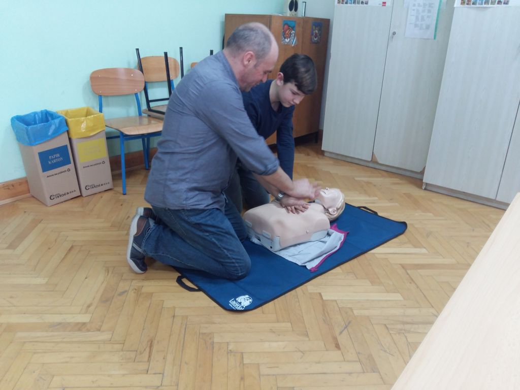 20180328133550863812