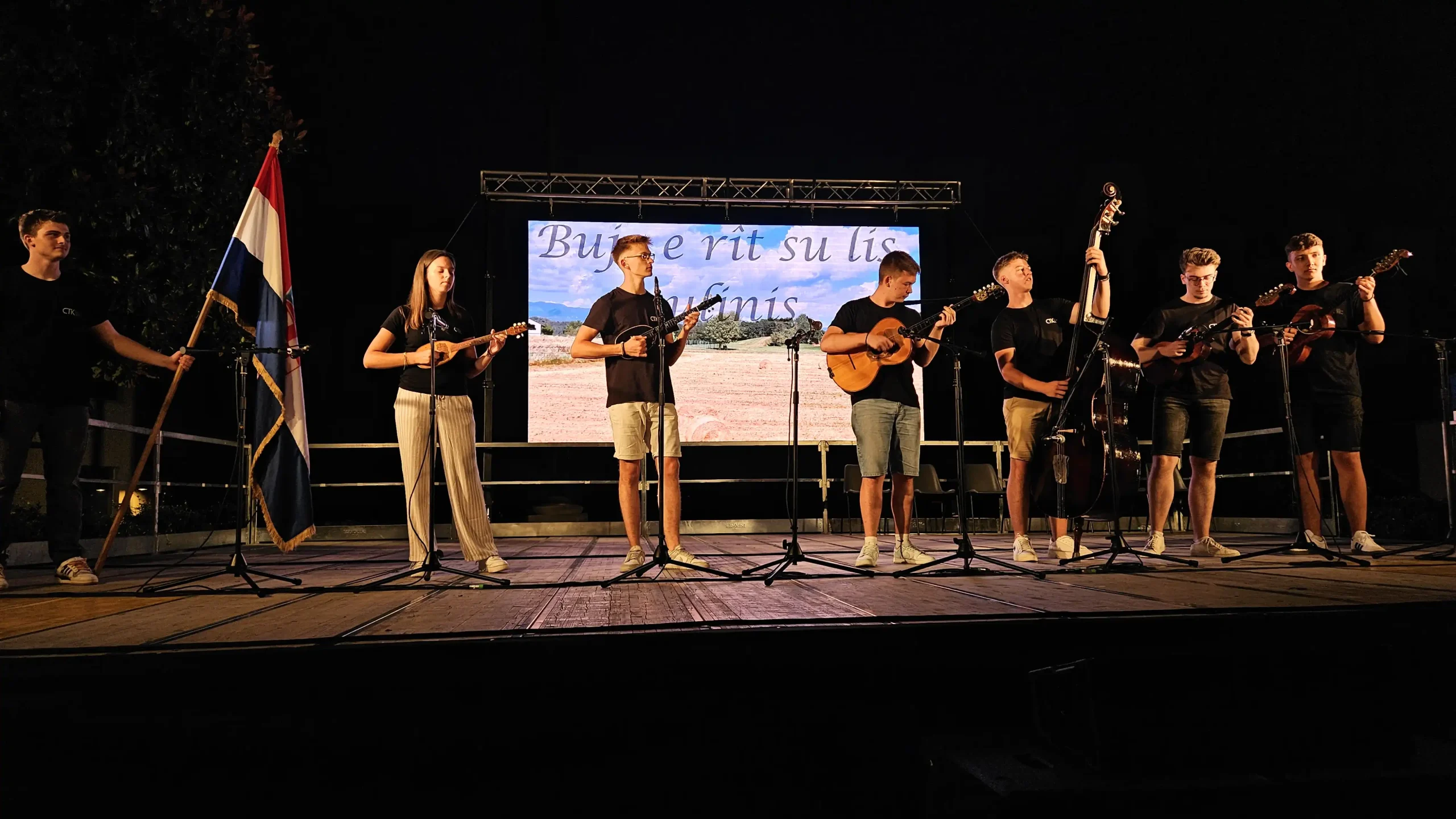 20240726_211832 20240726_211832