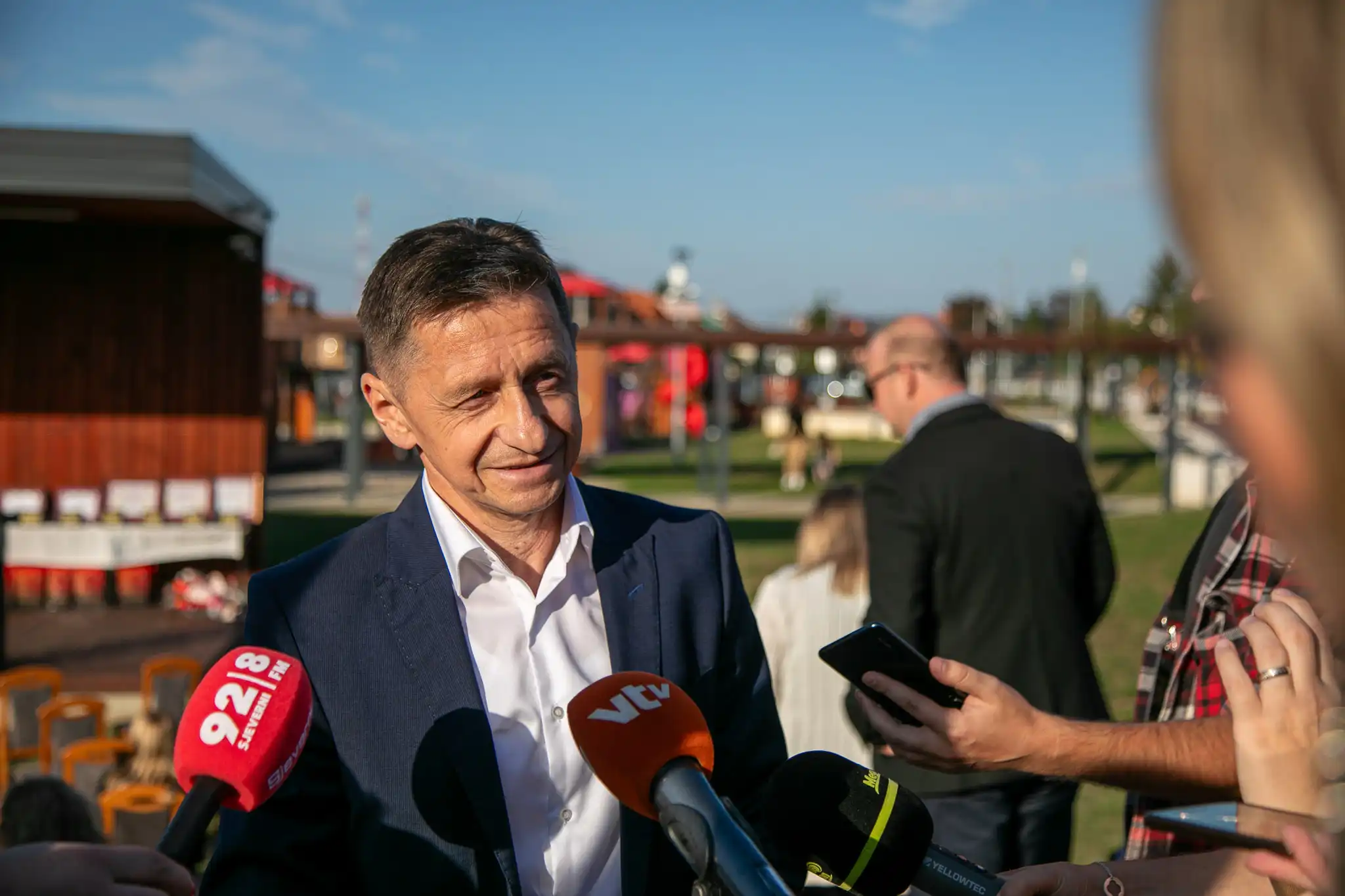 20240927-16_53_12__ZVMK2953 20240927-16_53_12__ZVMK2953