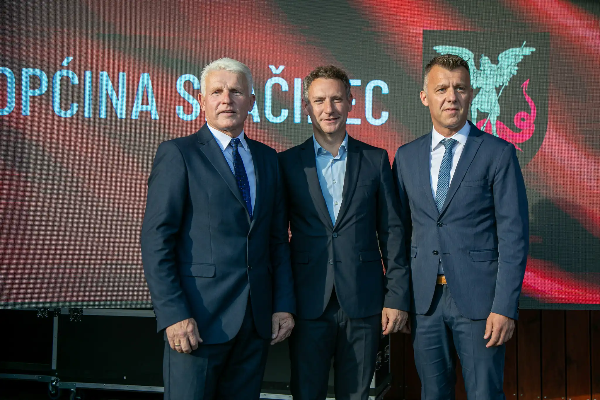 20240927-16_59_03__ZVMK2969 20240927-16_59_03__ZVMK2969