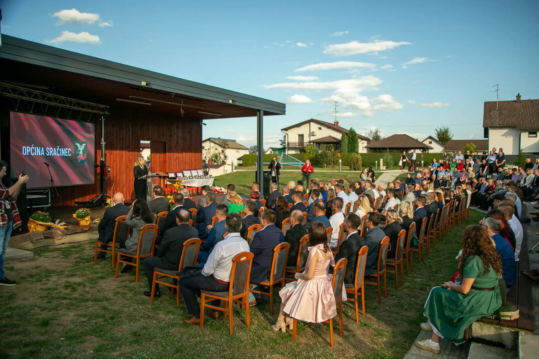 20240927-17_09_03__ZVMK3075 20240927-17_09_03__ZVMK3075