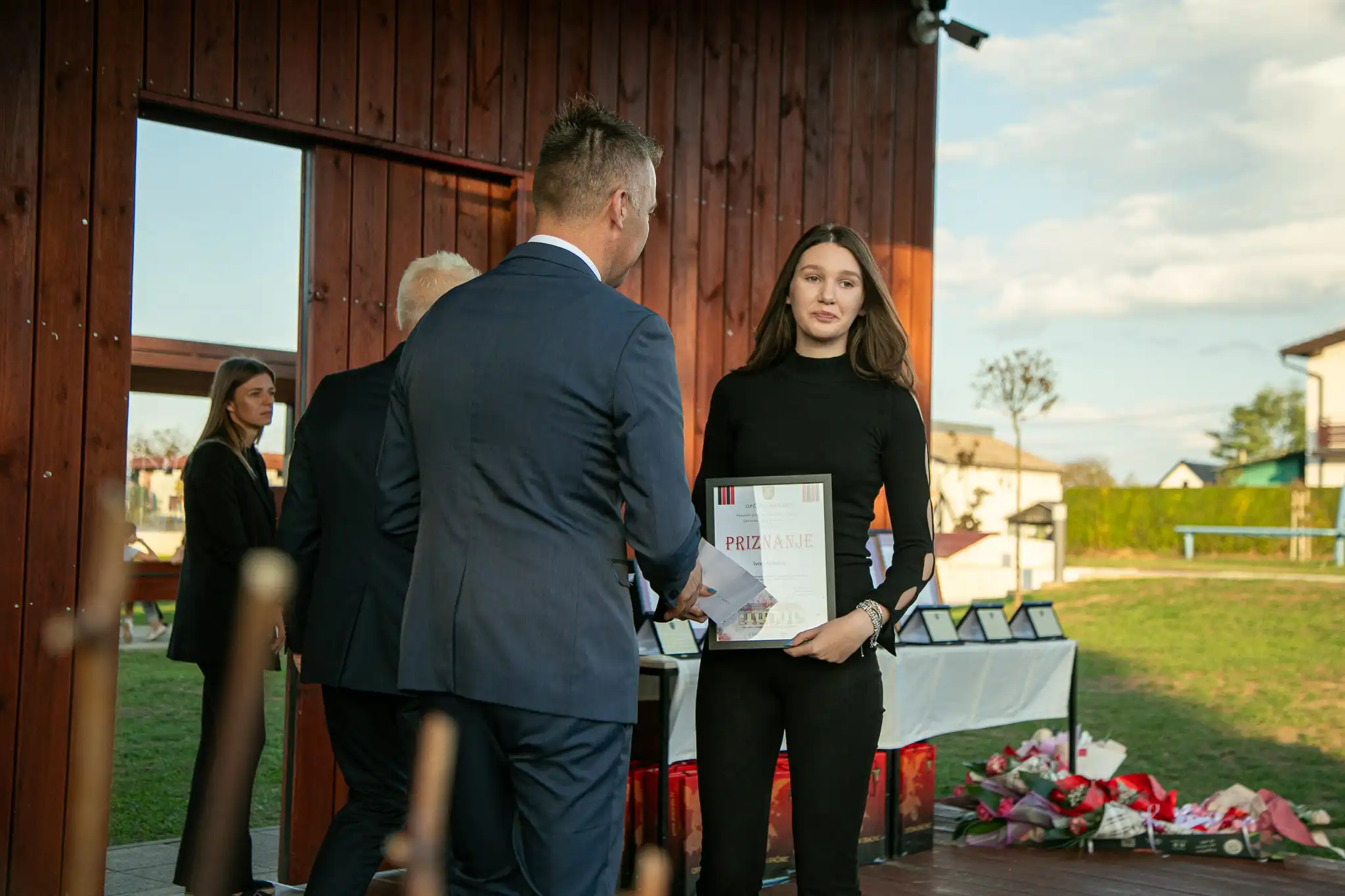 20240927-17_41_31__ZVMK3141 20240927-17_41_31__ZVMK3141