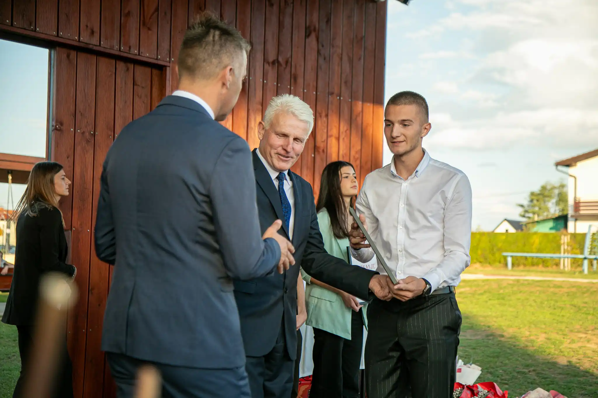 20240927-17_42_41__ZVMK3151 20240927-17_42_41__ZVMK3151