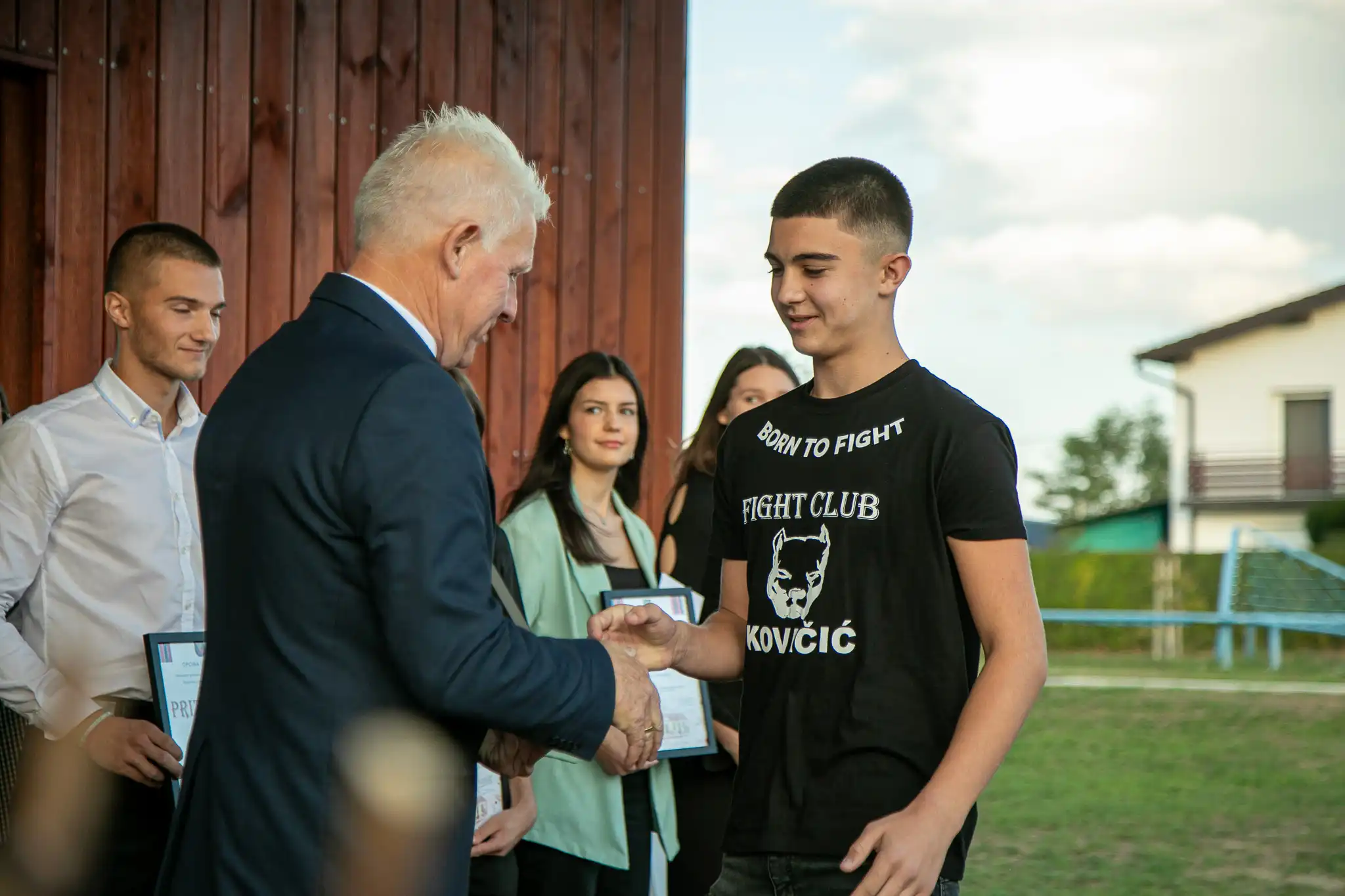 20240927-17_43_23__ZVMK3158 20240927-17_43_23__ZVMK3158