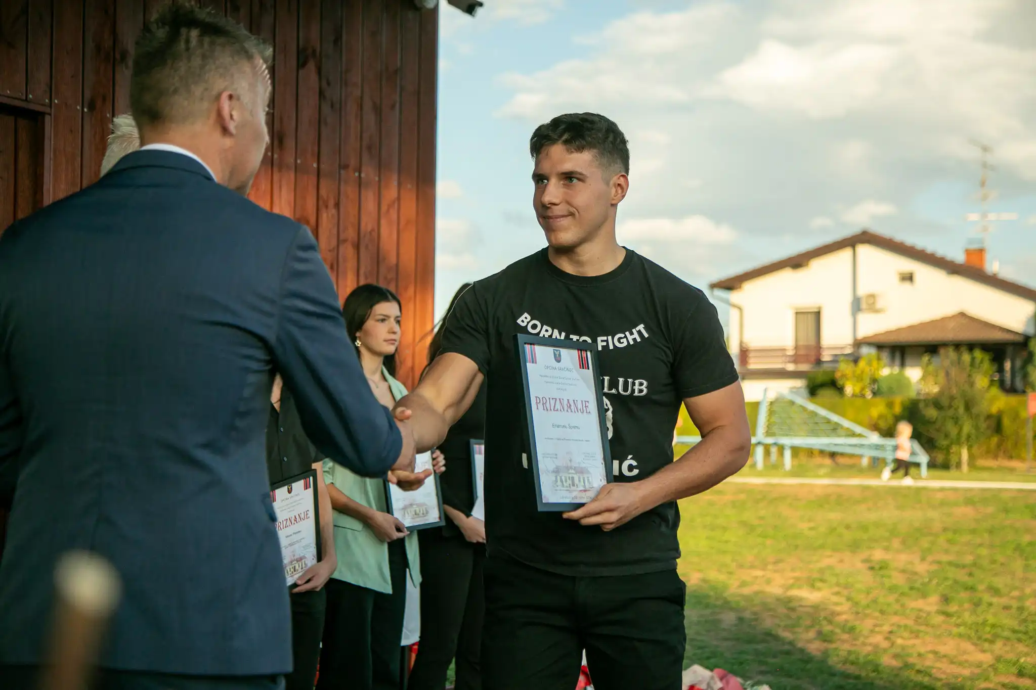 20240927-17_44_10__ZVMK3169 20240927-17_44_10__ZVMK3169