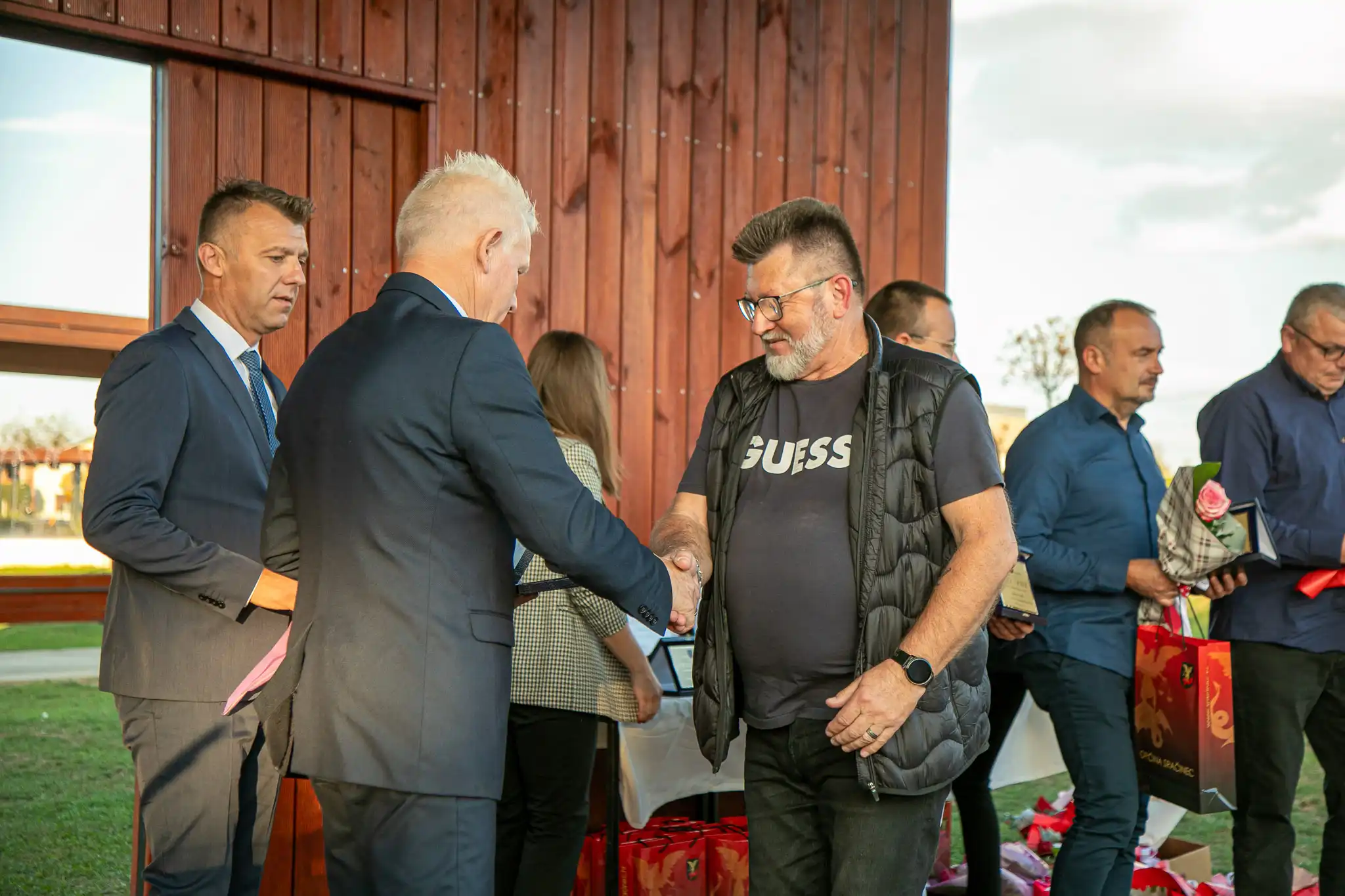 20240927-17_51_30__ZVMK3199 20240927-17_51_30__ZVMK3199