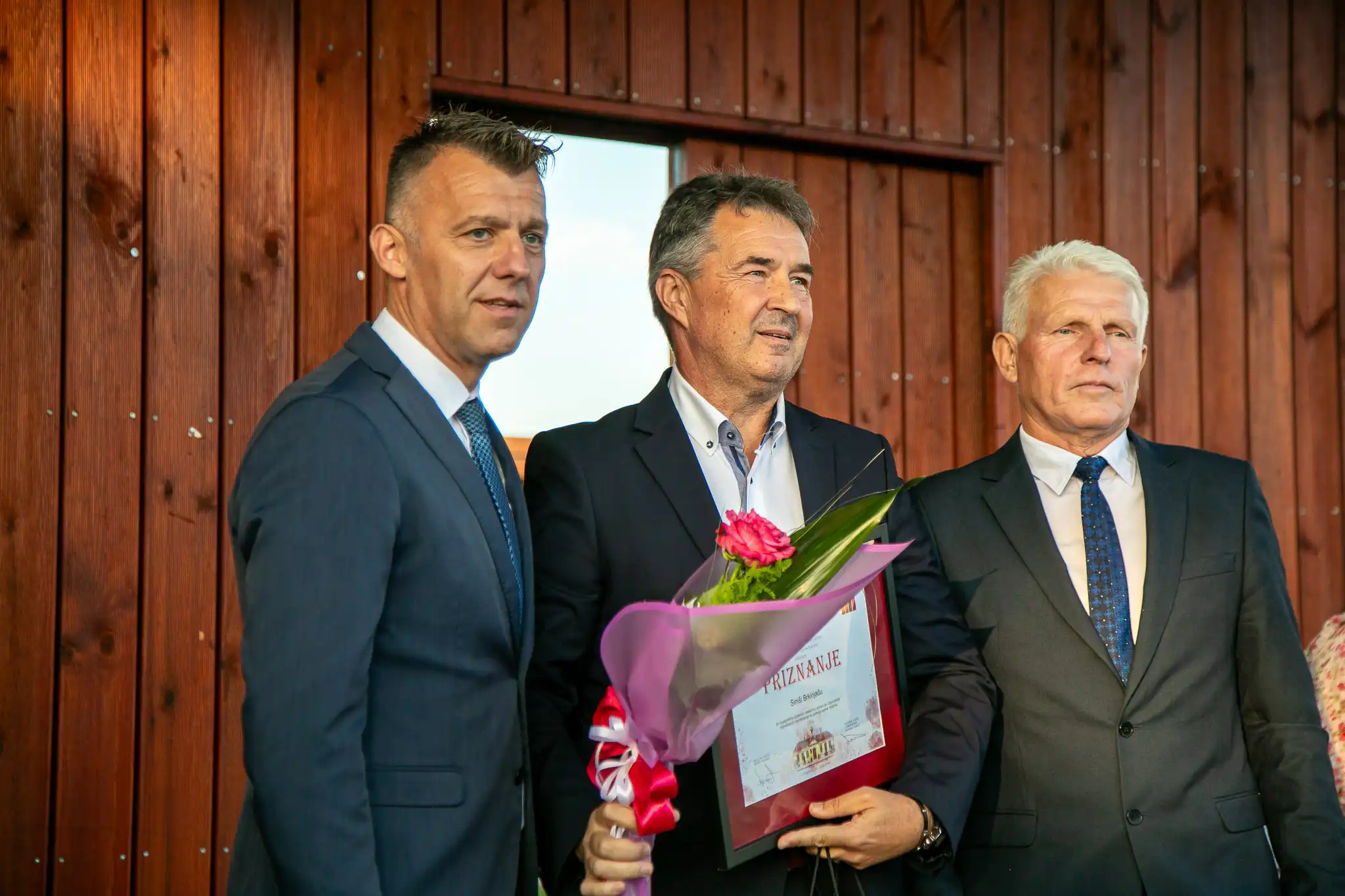 20240927-17_53_58__ZVMK3226 20240927-17_53_58__ZVMK3226