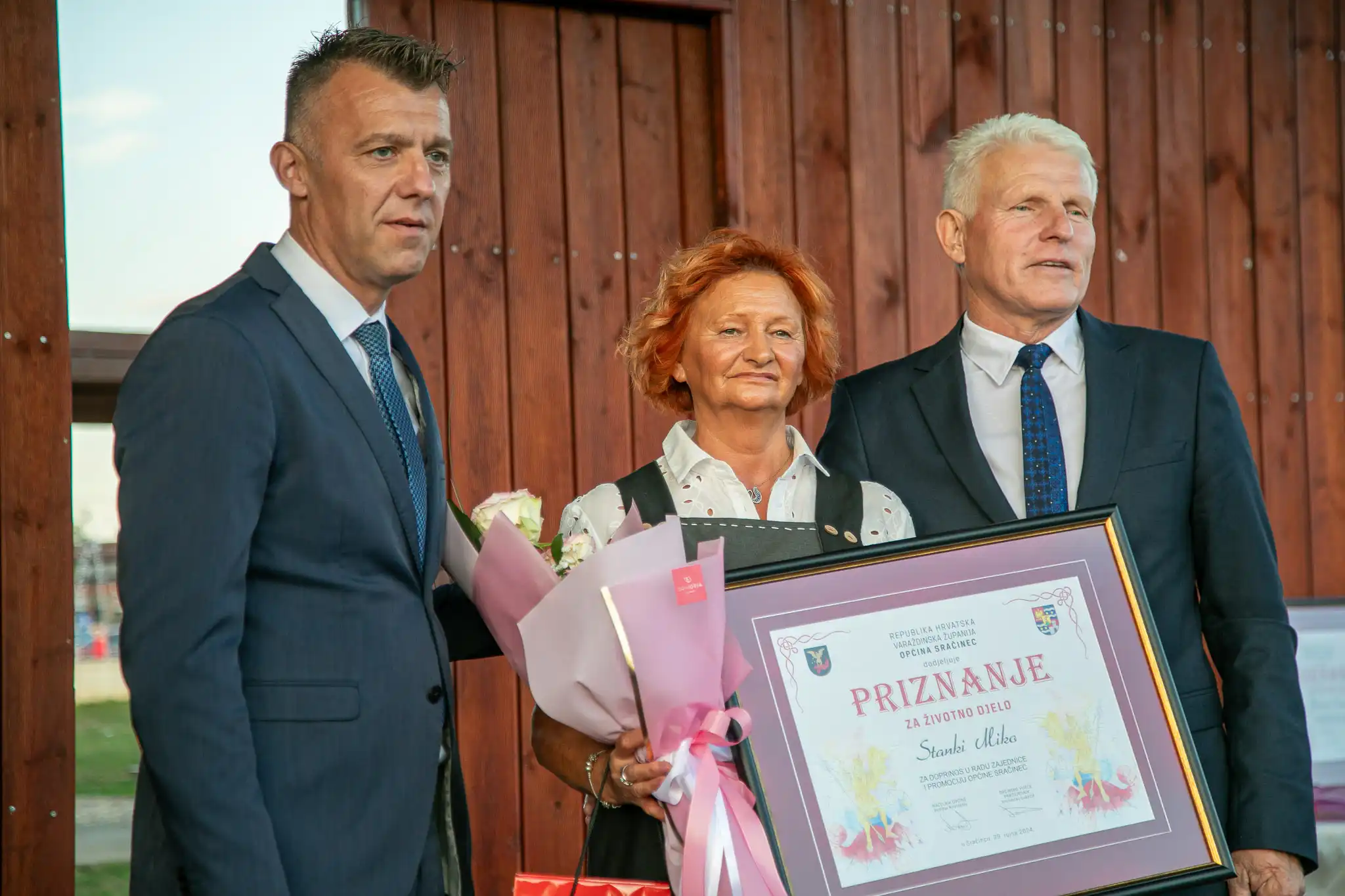 20240927-18_05_46__ZVMK3304 20240927-18_05_46__ZVMK3304