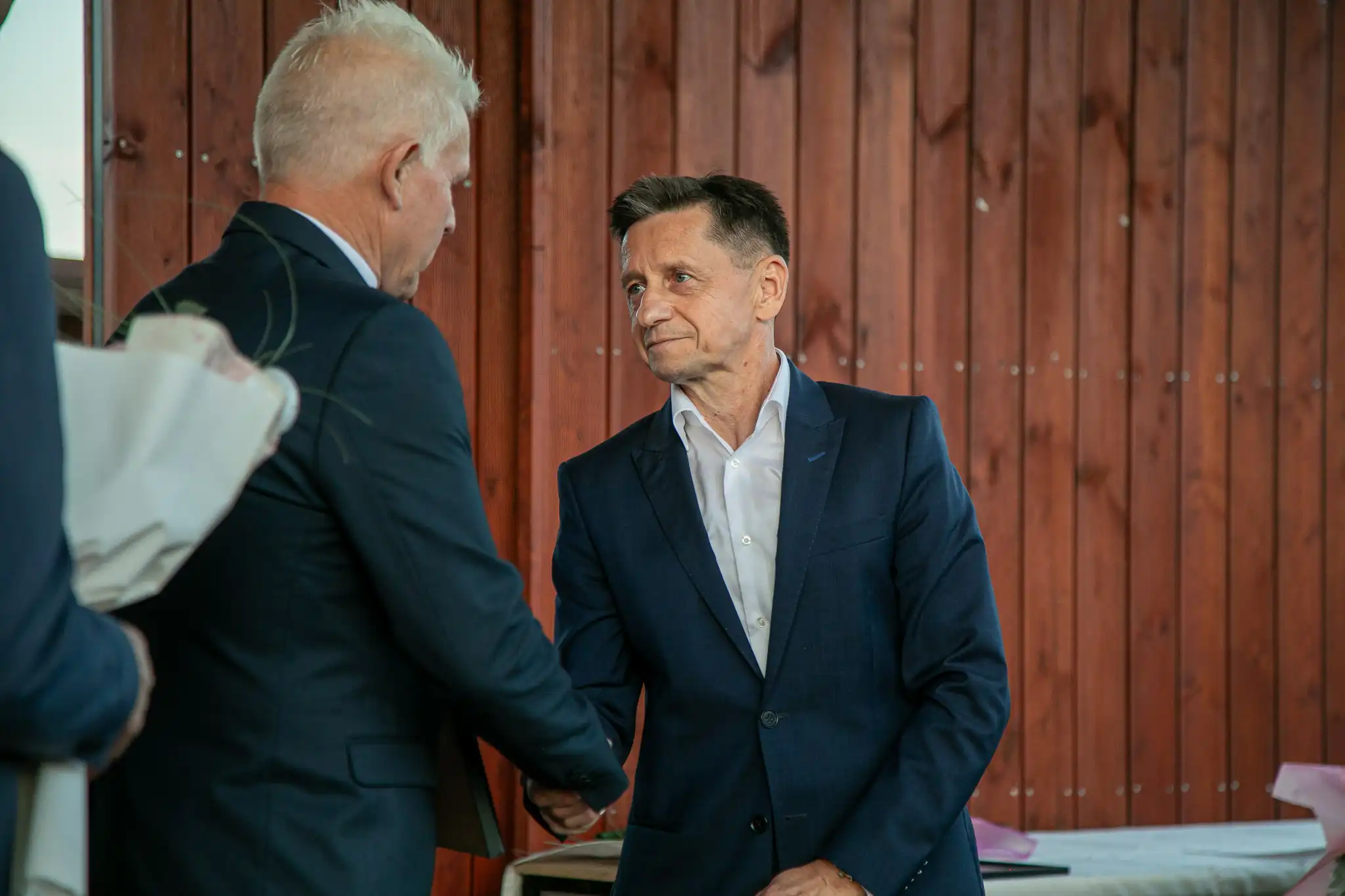 20240927-18_09_49__ZVMK3307 20240927-18_09_49__ZVMK3307