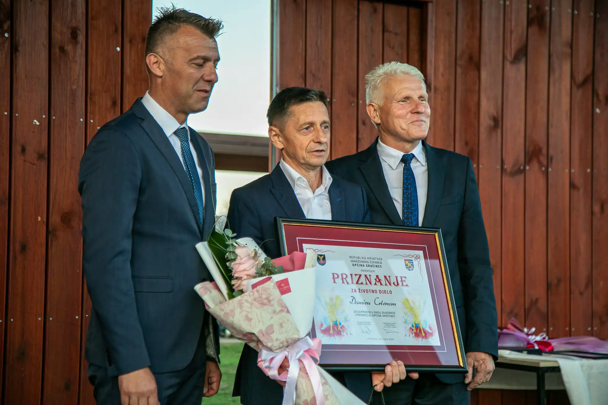 20240927-18_10_06__ZVMK3315 20240927-18_10_06__ZVMK3315