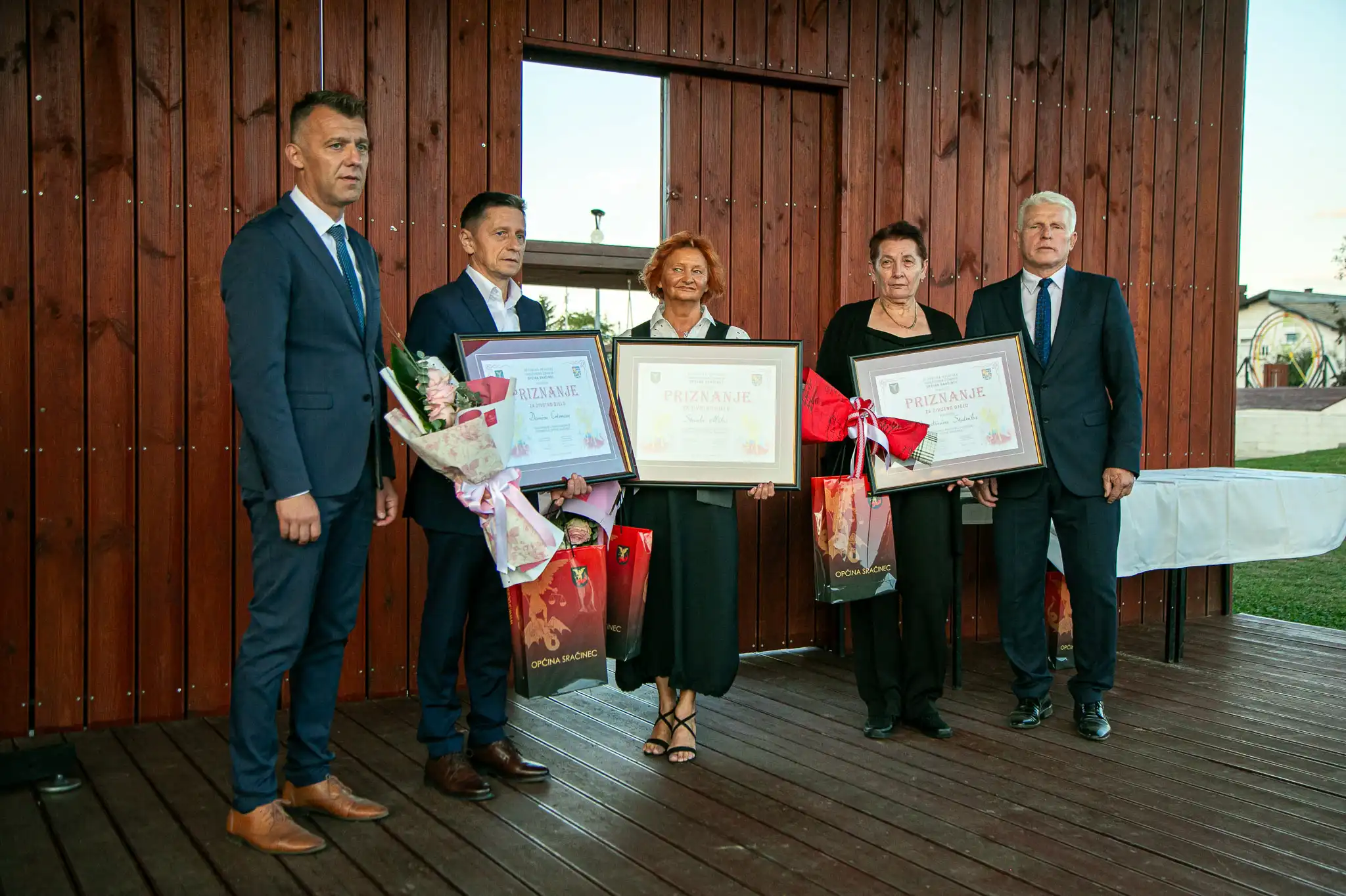 20240927-18_10_23__ZVMK3326 20240927-18_10_23__ZVMK3326