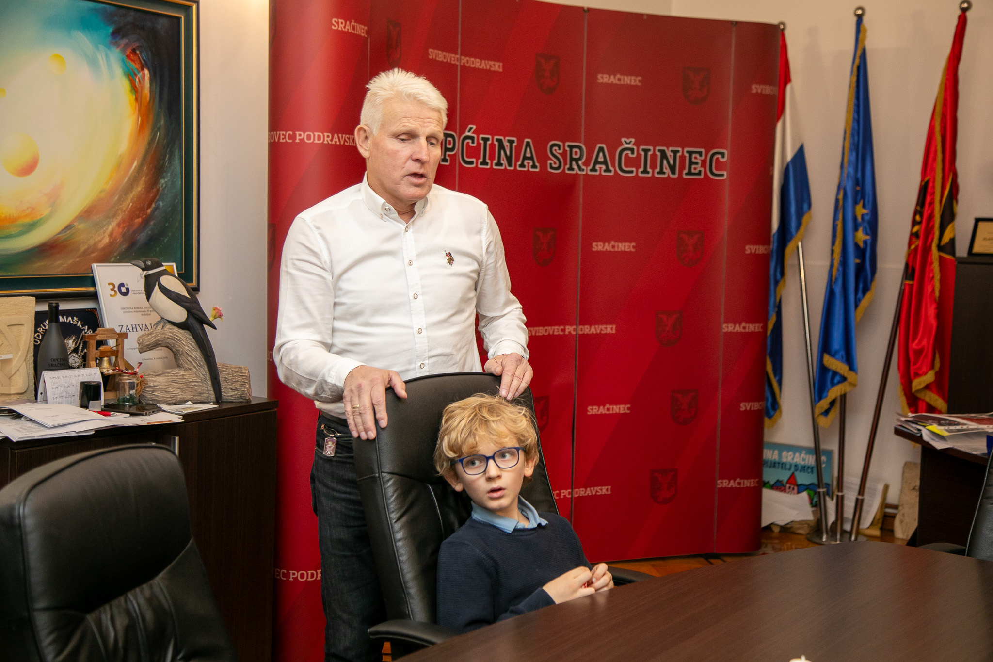 20241205-19_06_03__ZVMK9774 20241205-19_06_03__ZVMK9774