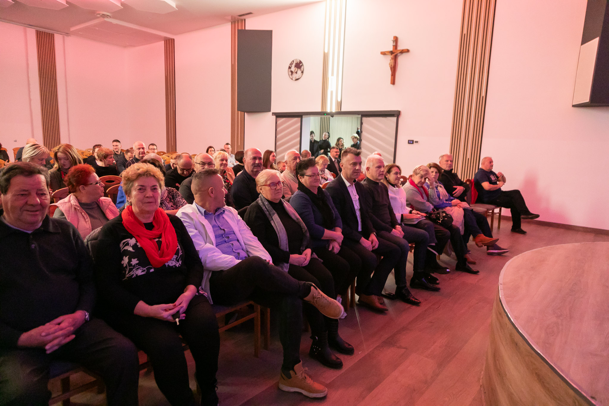 20241219-20_35_04__ZVMK1400