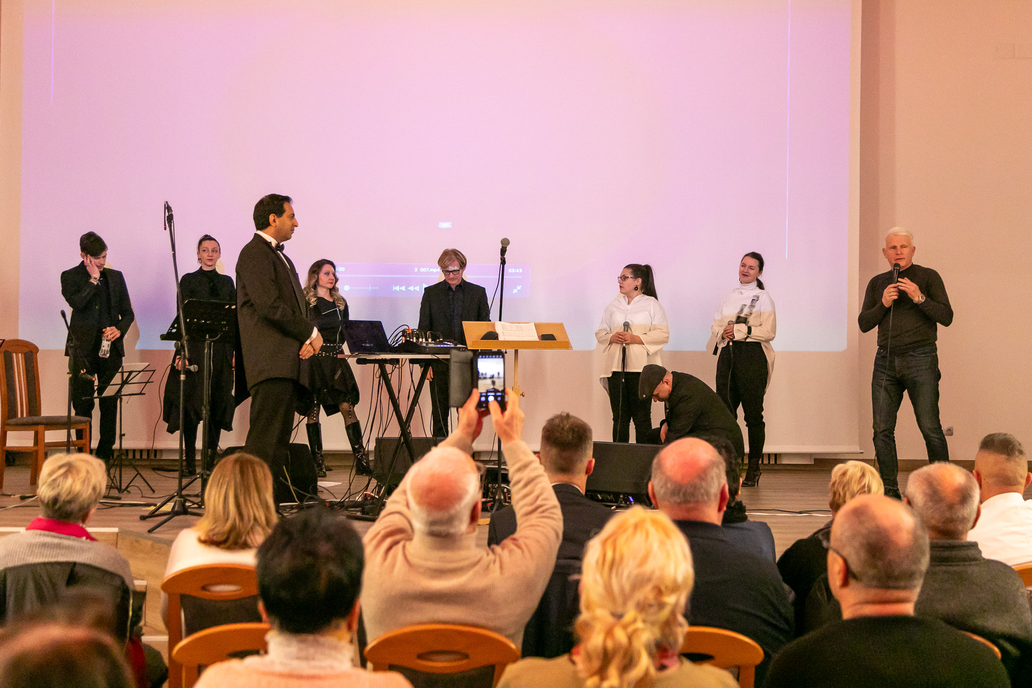 20241219-20_36_32__ZVMK1415