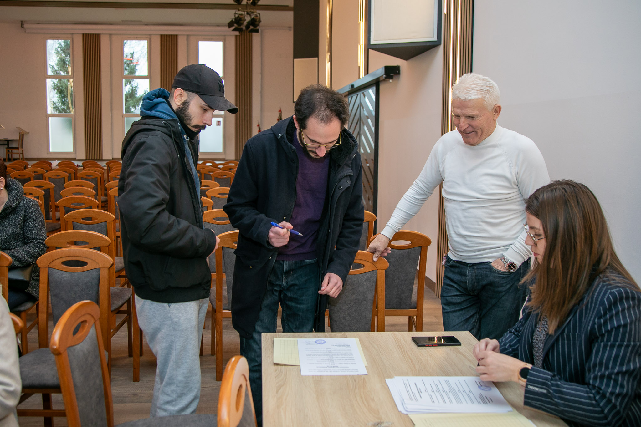 20241223-14_02_25__ZVMK1854