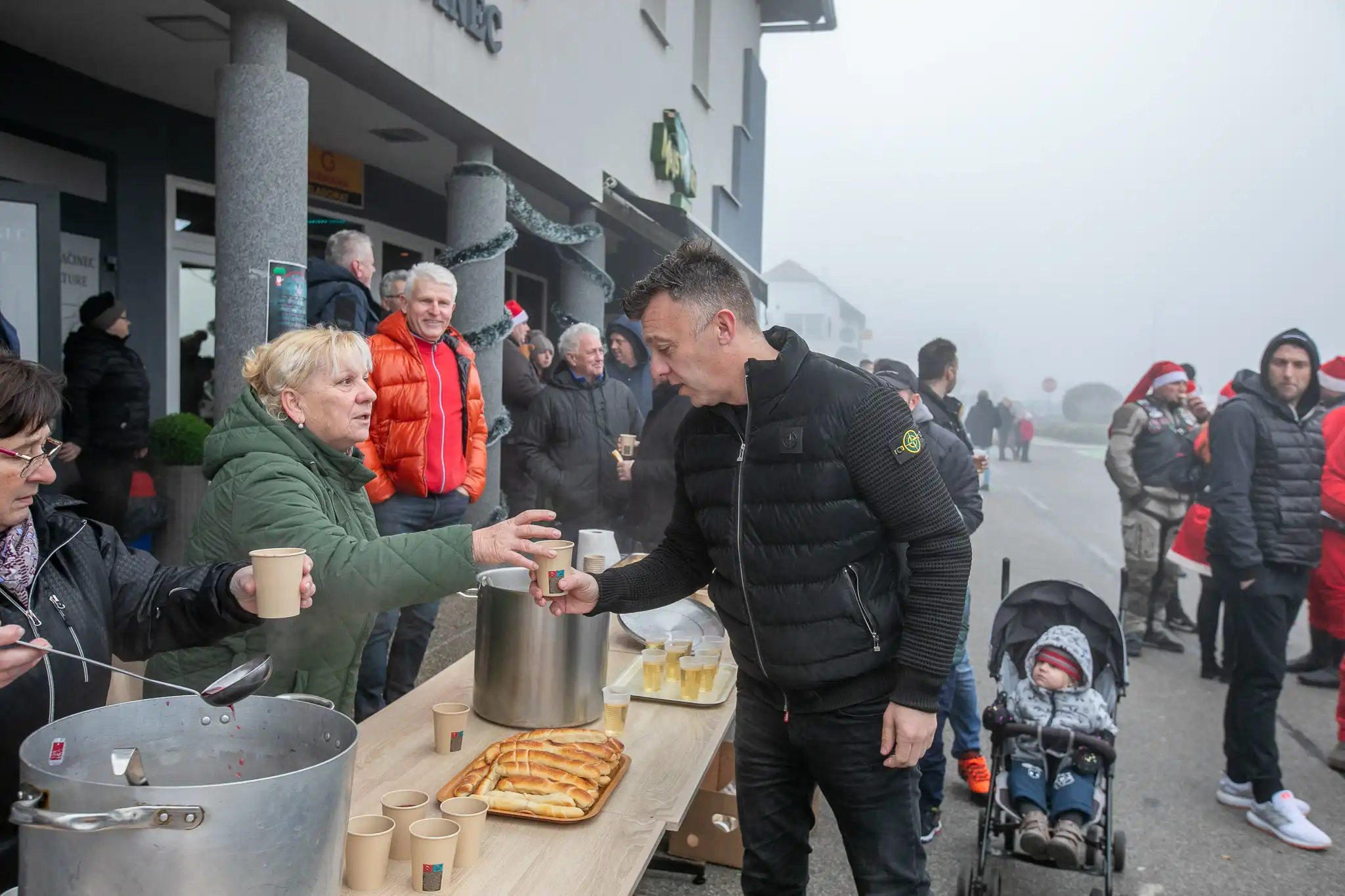 20241231-11_19_54__ZVMK1960 20241231-11_19_54__ZVMK1960