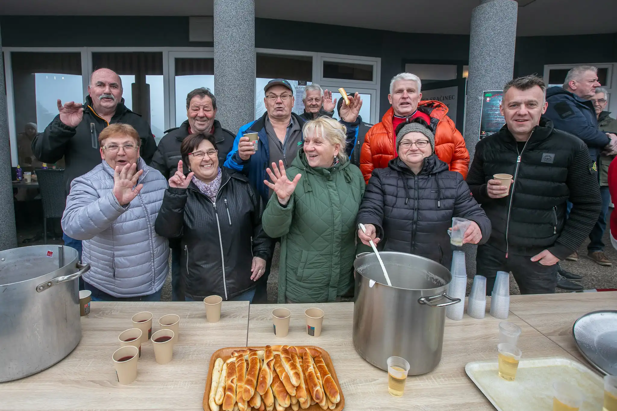 20241231-11_20_55__ZVMK1971 20241231-11_20_55__ZVMK1971