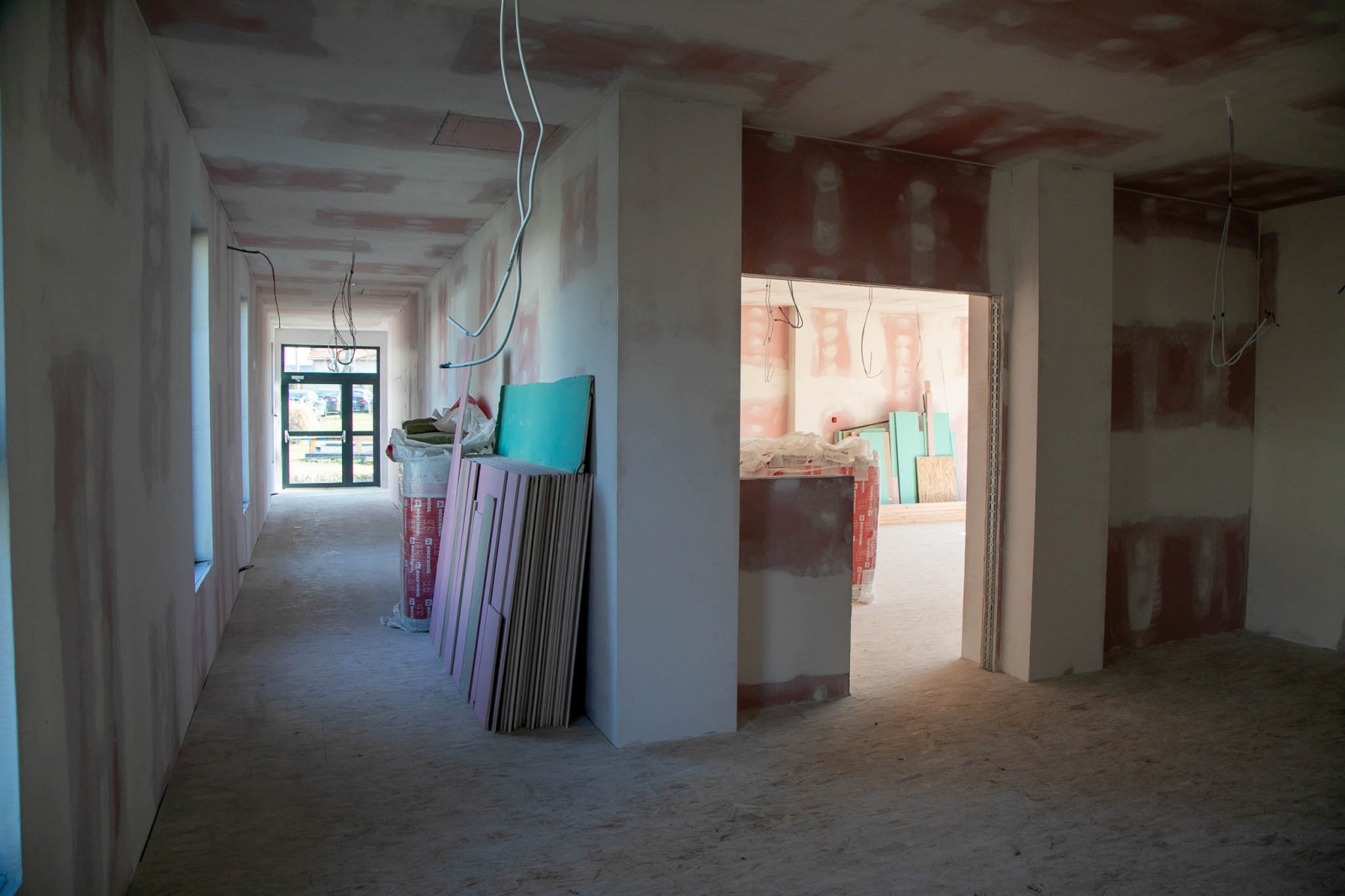 20250220-13_28_24__ZVMK4970 20250220-13_28_24__ZVMK4970