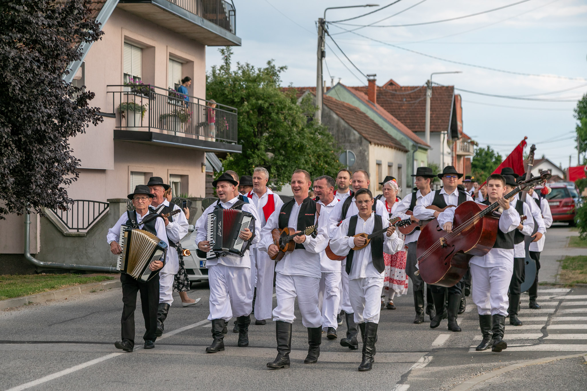 20250712-18_17_20__ZVMK1766