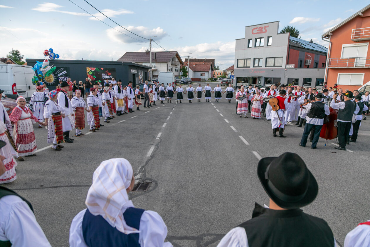 20250712-18_19_53__ZVMK1877