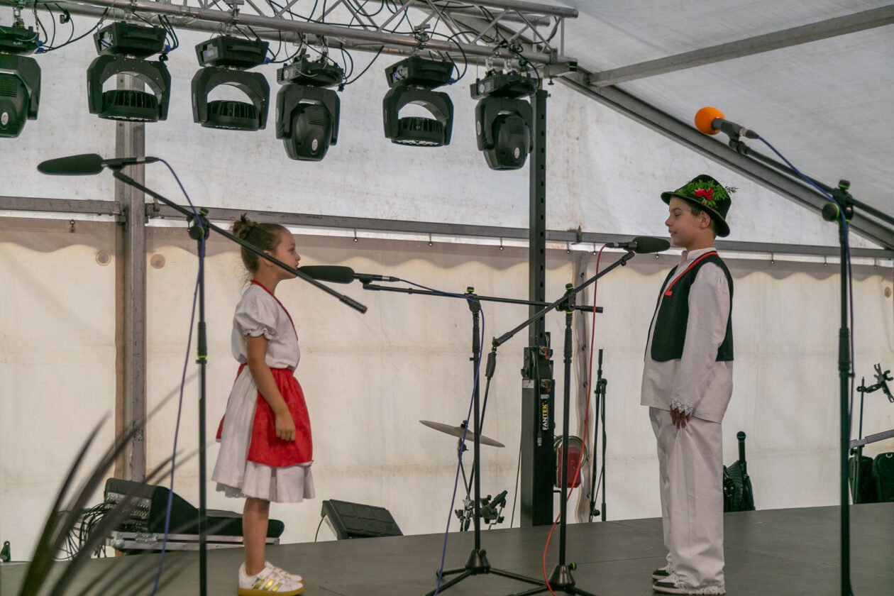 20250712-19_42_37__ZVMK2118