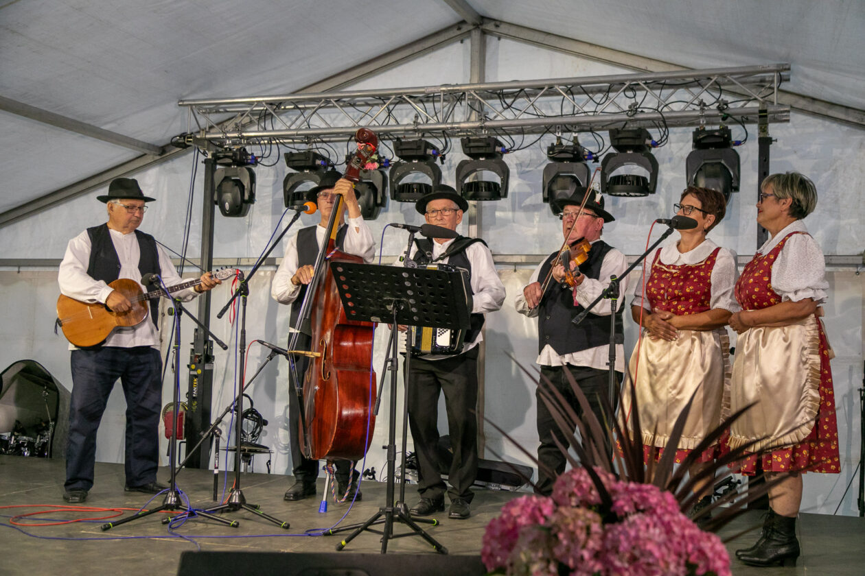 20250712-20_43_14__ZVMK2481