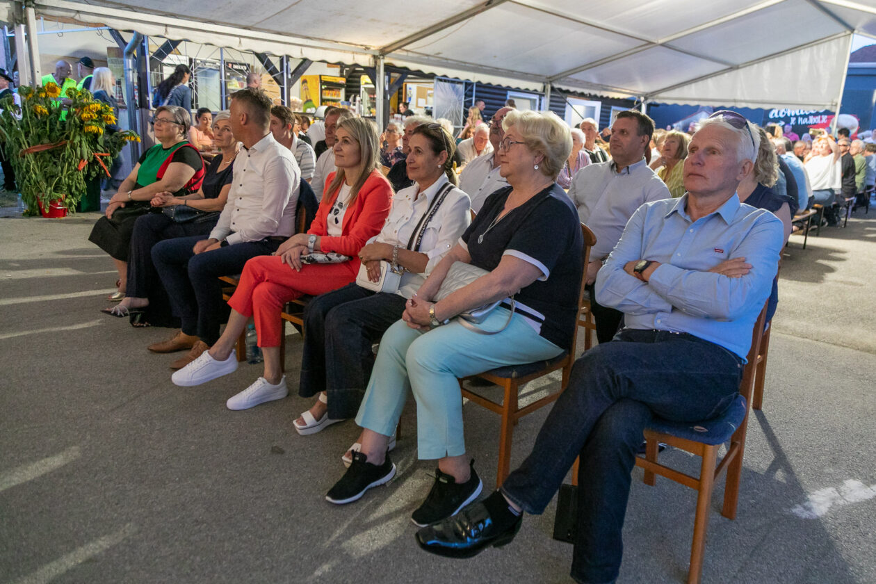 20250712-20_58_44__ZVMK2559