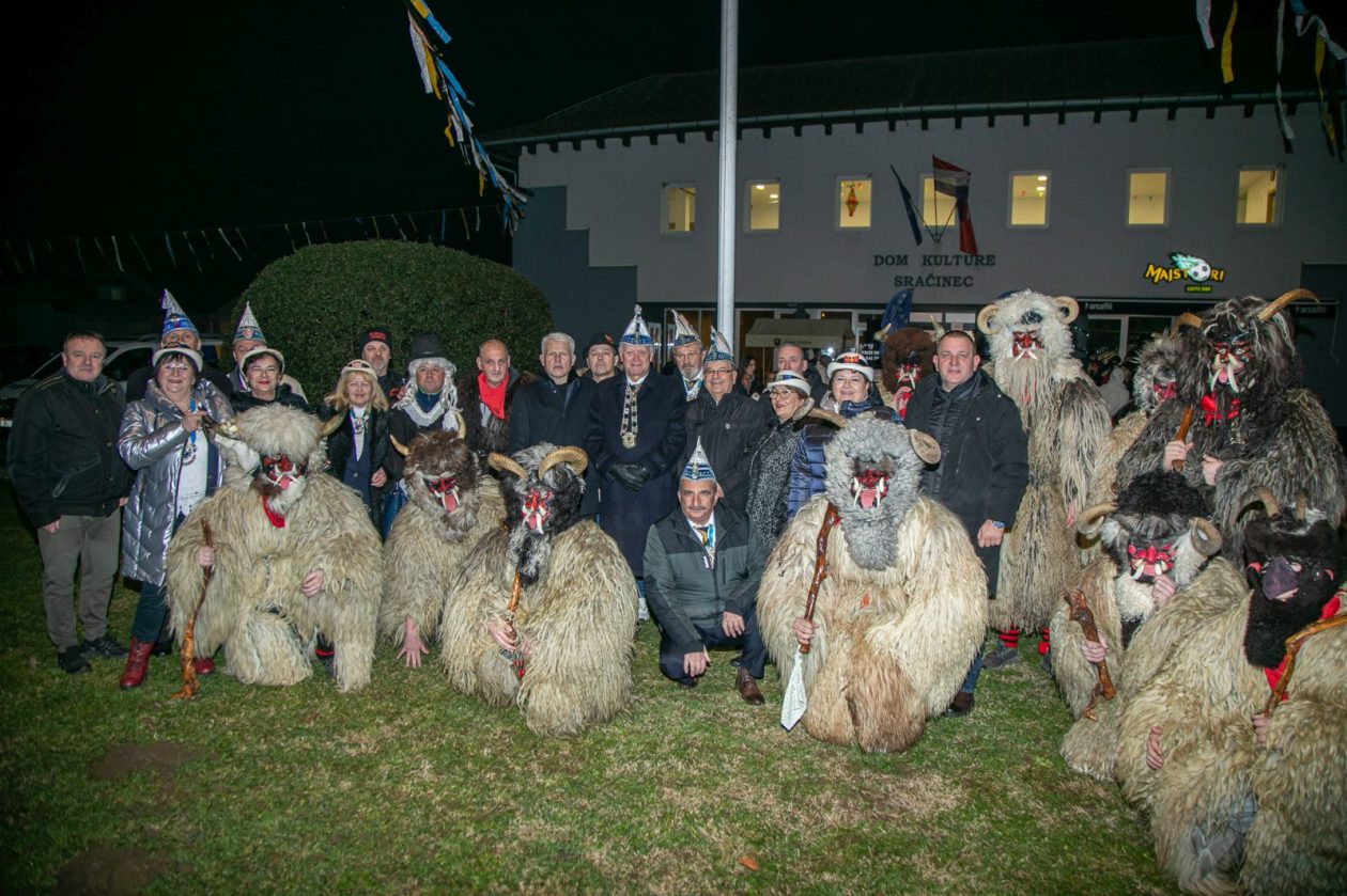 20260130-19_27_57__ZVMK3084 20260130-19_27_57__ZVMK3084