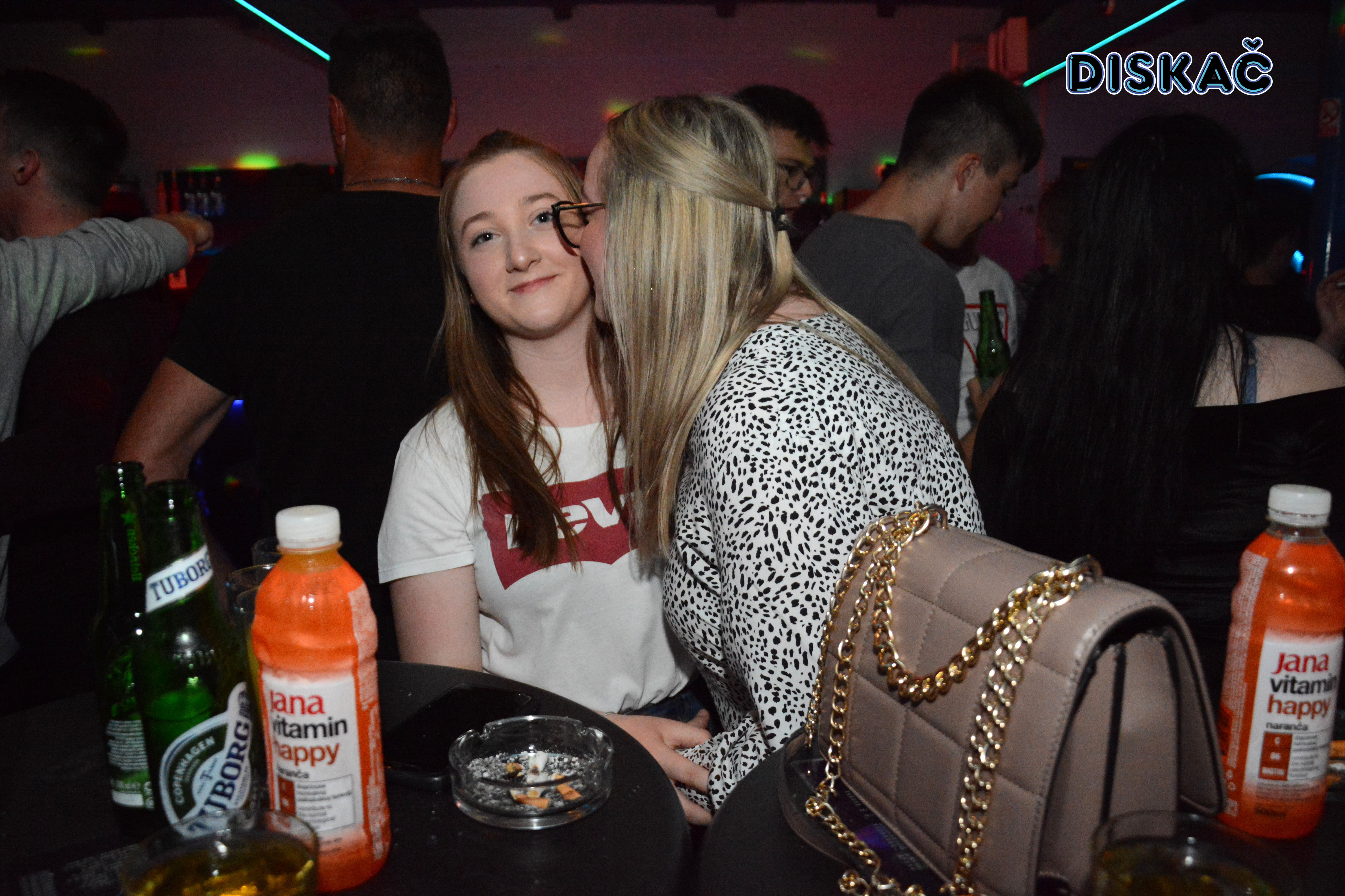 Diskac_Studentski Mega Party_Shooters_Boat_Party