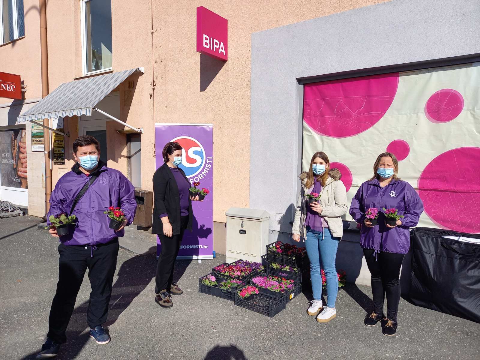 Reformisti, Dan žena