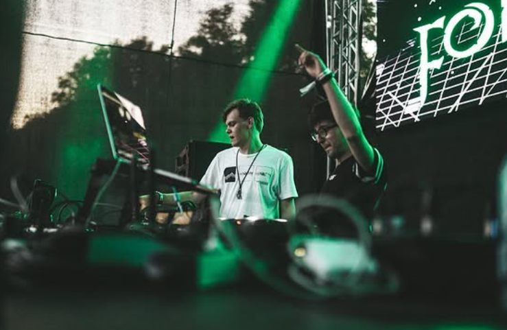 Forestland Alan Krevo DJ