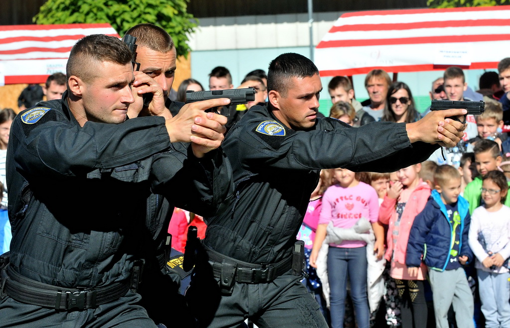 Policijska vježba, Dan policije