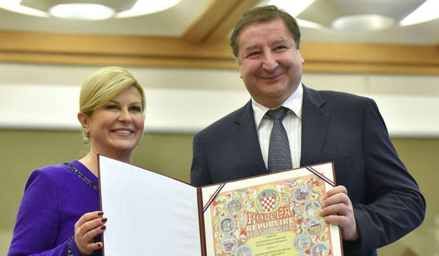 Image 4083993 (auto)