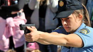 Policijska vježba, Dan policije