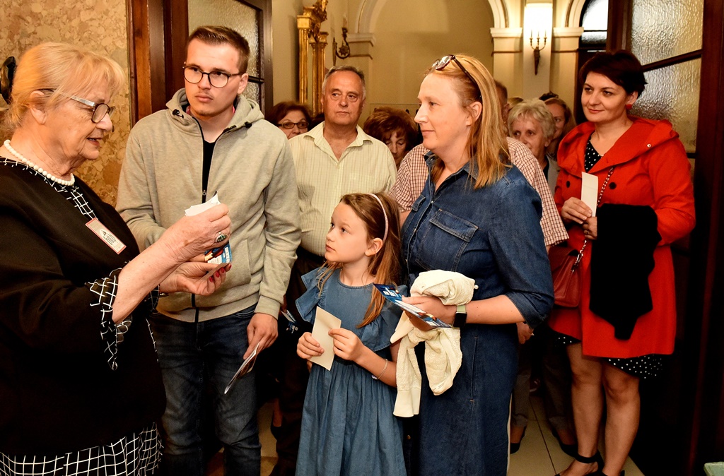 Image 5734645 (auto)